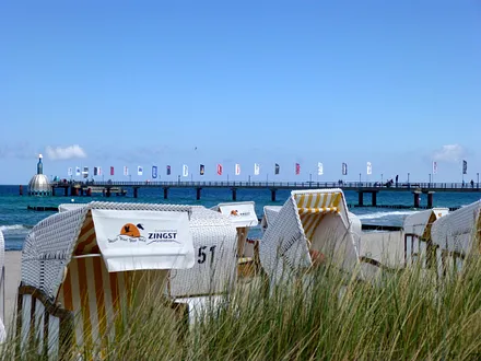 Urlaub in einer der schönen Strandkörbe genießen
