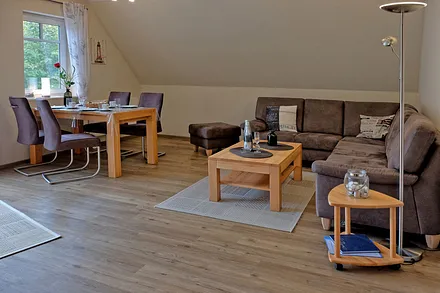 Wohnbereich mit Essbereich