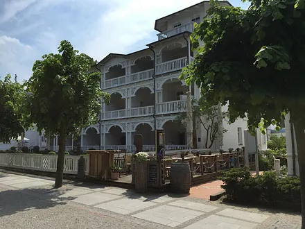 Villa Seeadler an der Strandpromenade
