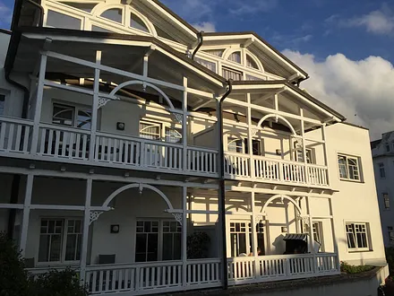 Der Balkon mit Strandkorb