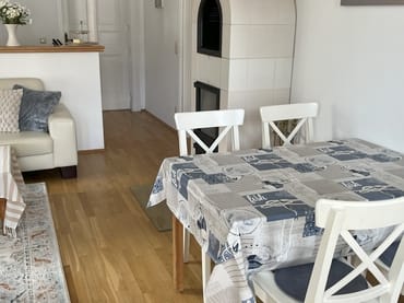 Esstisch-Kamin
