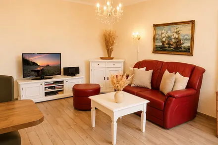 Wohnzimmer mit Flachbild-TV