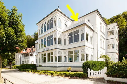 Vom großen Balkon genießen Sie einen traumhaften Meerblick!