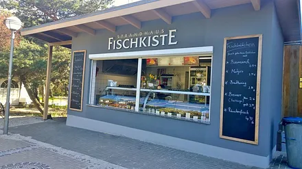 Fischbrötchenversorgung nah am Strand