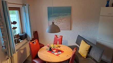  viel Platz in der Küche im Erdgeschoss