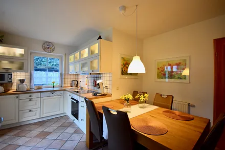 Essplatz und Küche