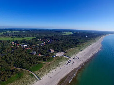 Dierhagen Strand, 300 m vom Haus entfernt 