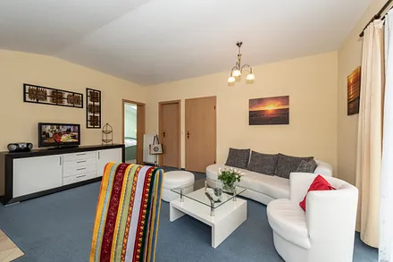 Wohnbereich mit Küchenzeile