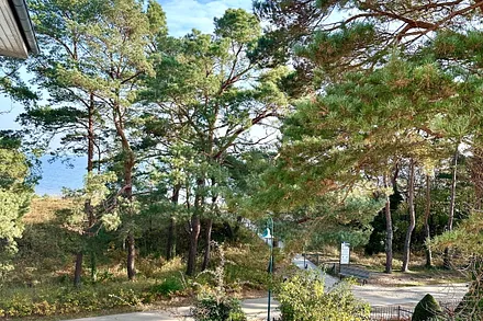 Promenadenaussicht mit Meerblick