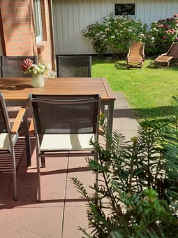 Großer Tisch für die ganze Familie