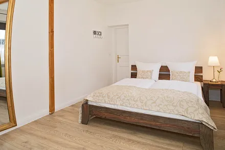 1. Schlafzimmer mit Doppelbett