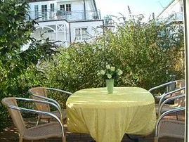 Die Terrasse - das Wohnzimmer im Freien