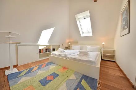 Schlafzimmer 1 mit Doppelbett