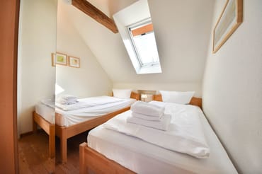 Schlafzimmer 2 mit Einzelbetten