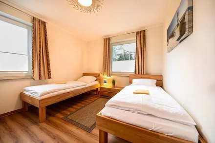 Schlafzimmer mit Einzelbetten