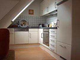 komplett ausgestattete Küchenzeile