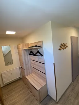 Garderobenbereich neu