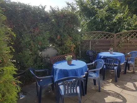 Aussenterasse mit Grillmöglichkeit