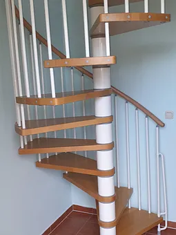 Wendeltreppe zum Schlafzimmer