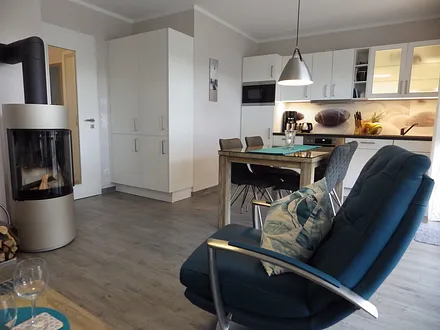 Blick ins Wohnzimmer