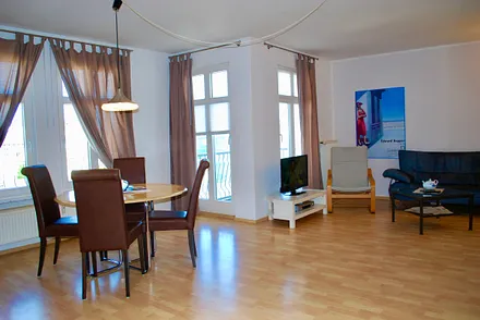 2.Blick in den Wohnraum