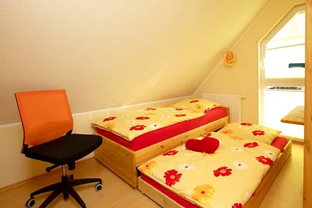 Schlafzimmer 2