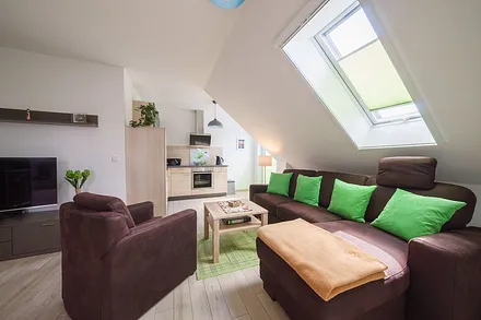 Wohnbereich & Küche