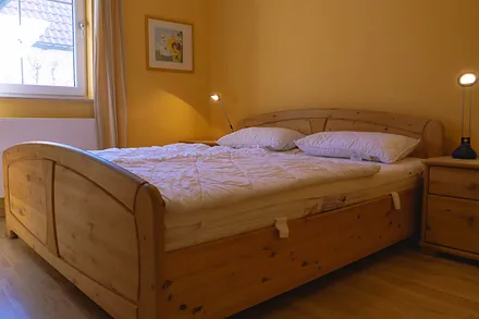 Elternschlafzimmer (Doppelbett)