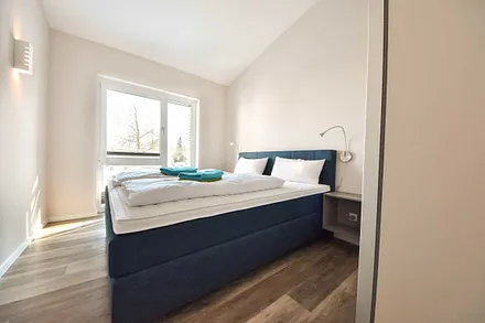 Schlafzimmer 1 mit Doppelbett