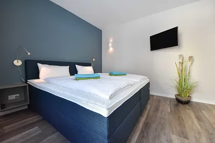 Schlafzimmer 1 mit Doppelbett