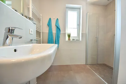 Badezimmer 2 mit Dusche