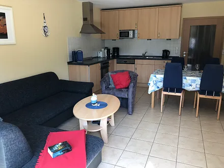 Wohn- und Essbereich