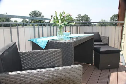 Balkon mit Loungemöbeln