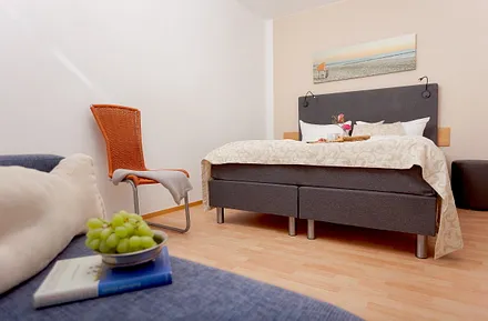 1. Schlafzimmer mit Doppelbett