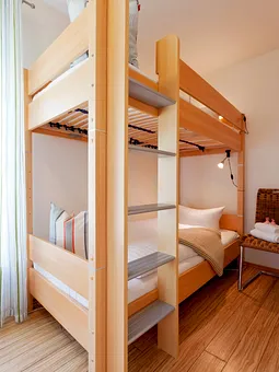 2. Schlafzimmer mit Etagenbett