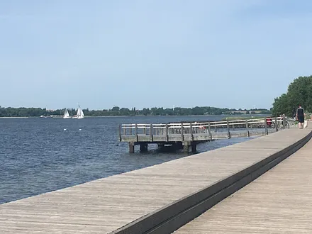 Die Promenade in Altefähr