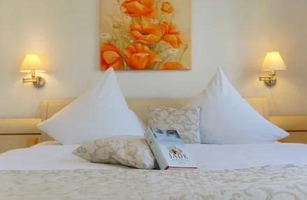 1. Schlafzimmer mit Doppelbett