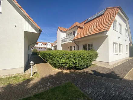 Haus A mit der Seitenansicht