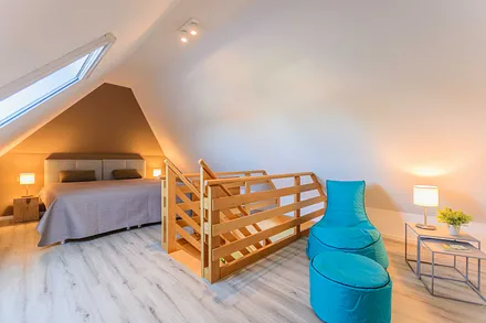 erstes Schlafzimmer mit Doppelbett