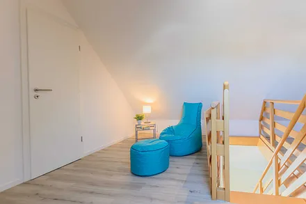 erstes Schlafzimmer mit Sitzsack zum entspannen