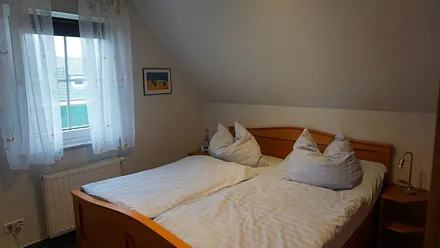 1. Schlafzimmer