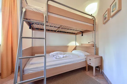 Kinderschlafzimmer mit Etagenbett