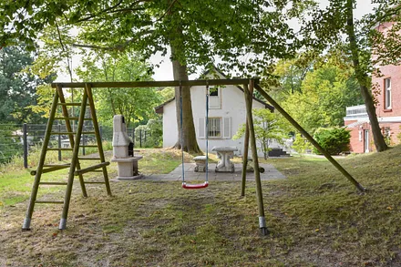 hauseigener Spielplatz