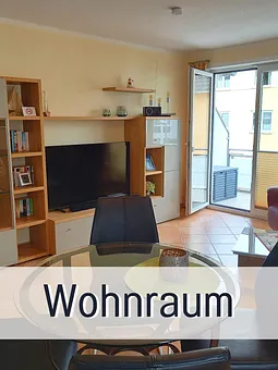 Sitzecke mit Schlafcouch und Relaxsessel