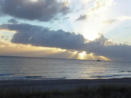 Sonnenaufgang im Herbst