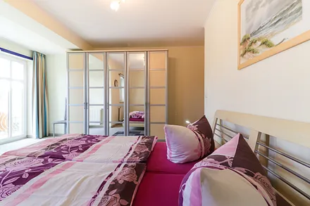 Küchenbereich mit sep. Sitzecke