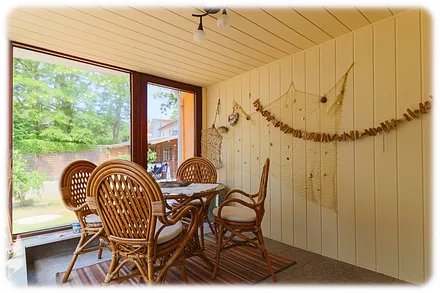 Wintergarten mit Sitzecke