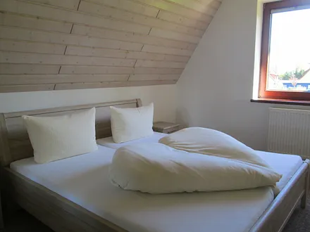 Schlafzimmer 3 mit Doppelbett