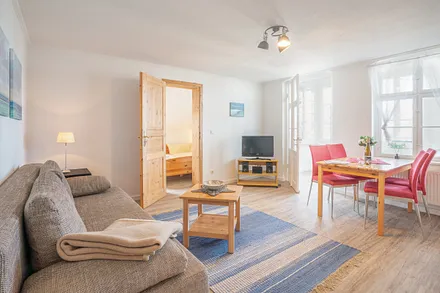 Wohnzimmer mit Flachbildfernseher