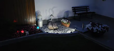 Die Solarbeleuchtung mit Anlage ist ein Hingucker